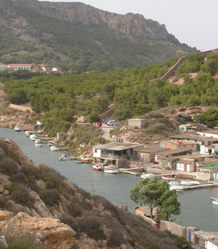 Visiting the Fuerte de Navidad fortress in Cartagena by car, a roundabout route with interesting detours